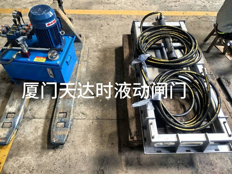 液动闸门